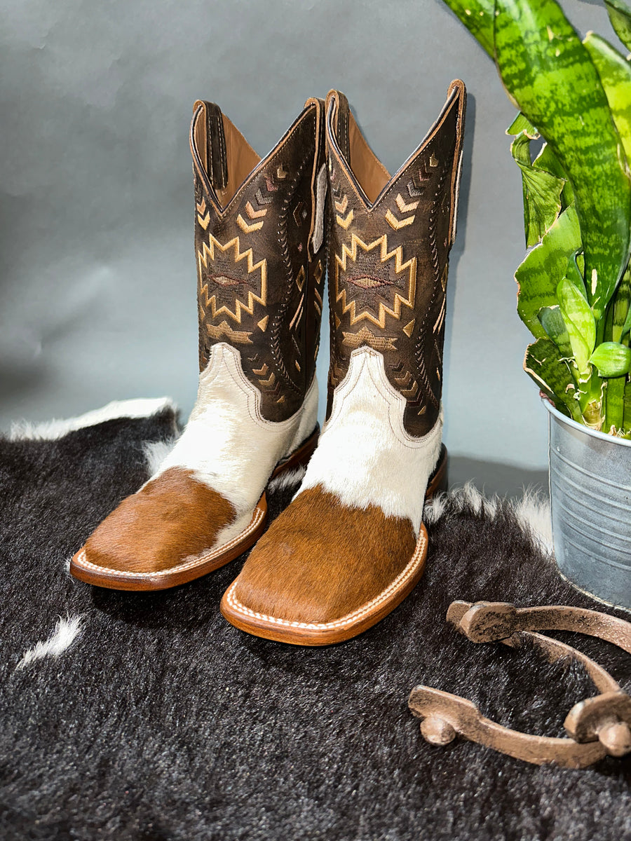 Exotic Boot Miel Cowhide “Long White” Sz 6 – Roman Valley Ranch