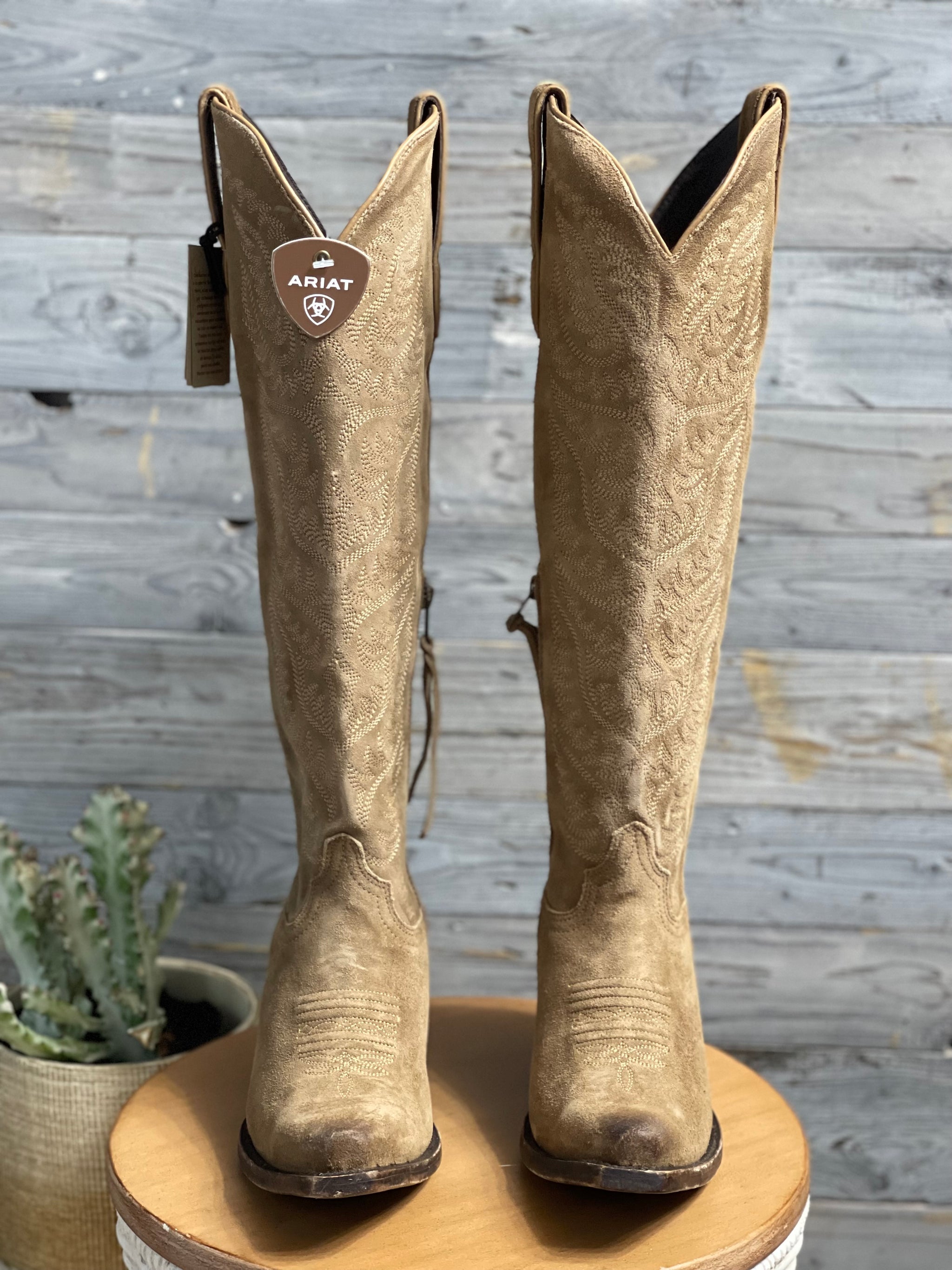 Laramie Ariat Cheyenne Boots Ariat Women's Laramie StretchFit Tall