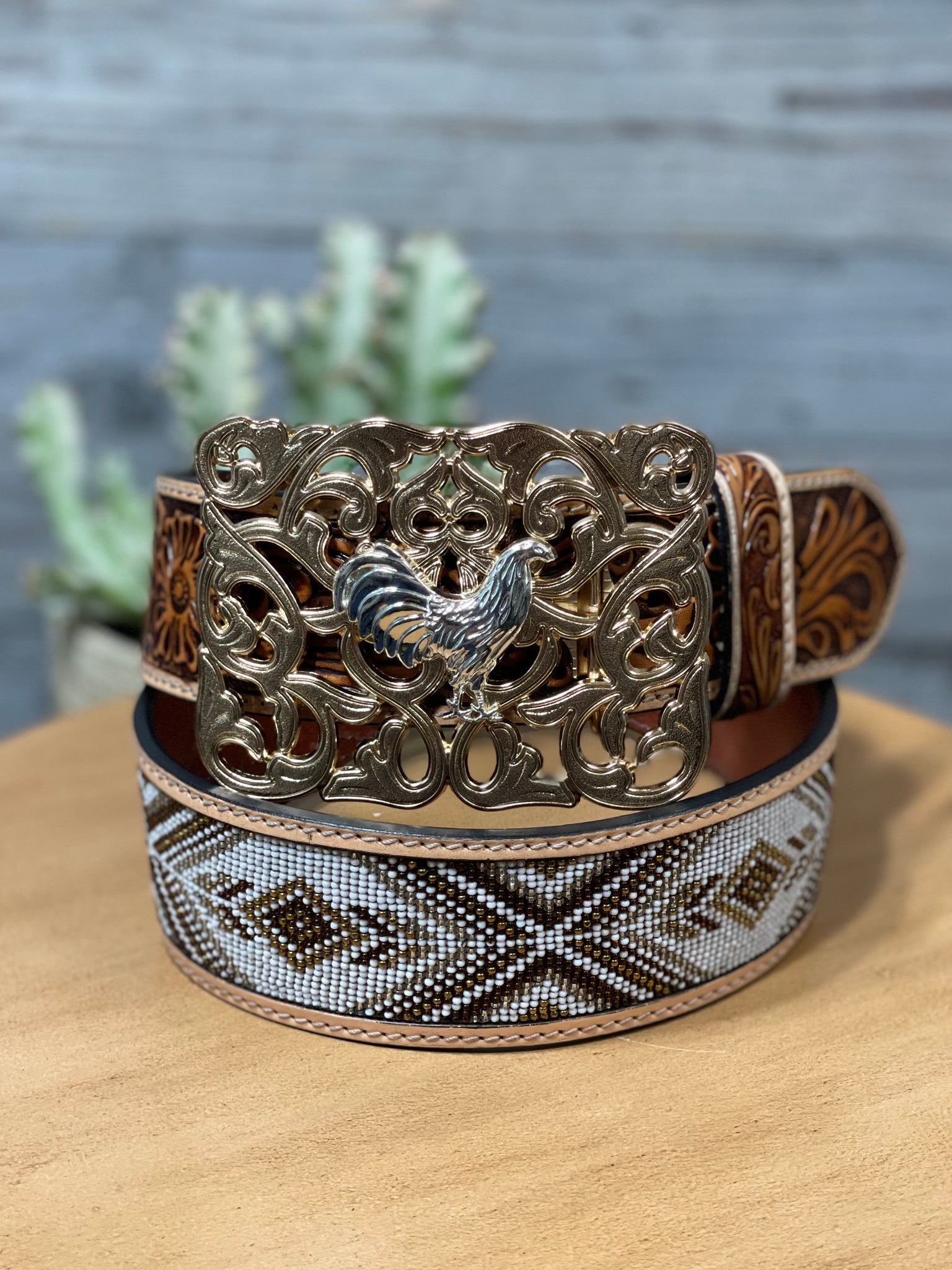 Cock Rose Gold Floral Buckle