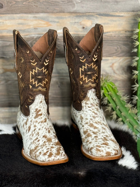 Exotic Boot Cowhide “Barns” Size 10