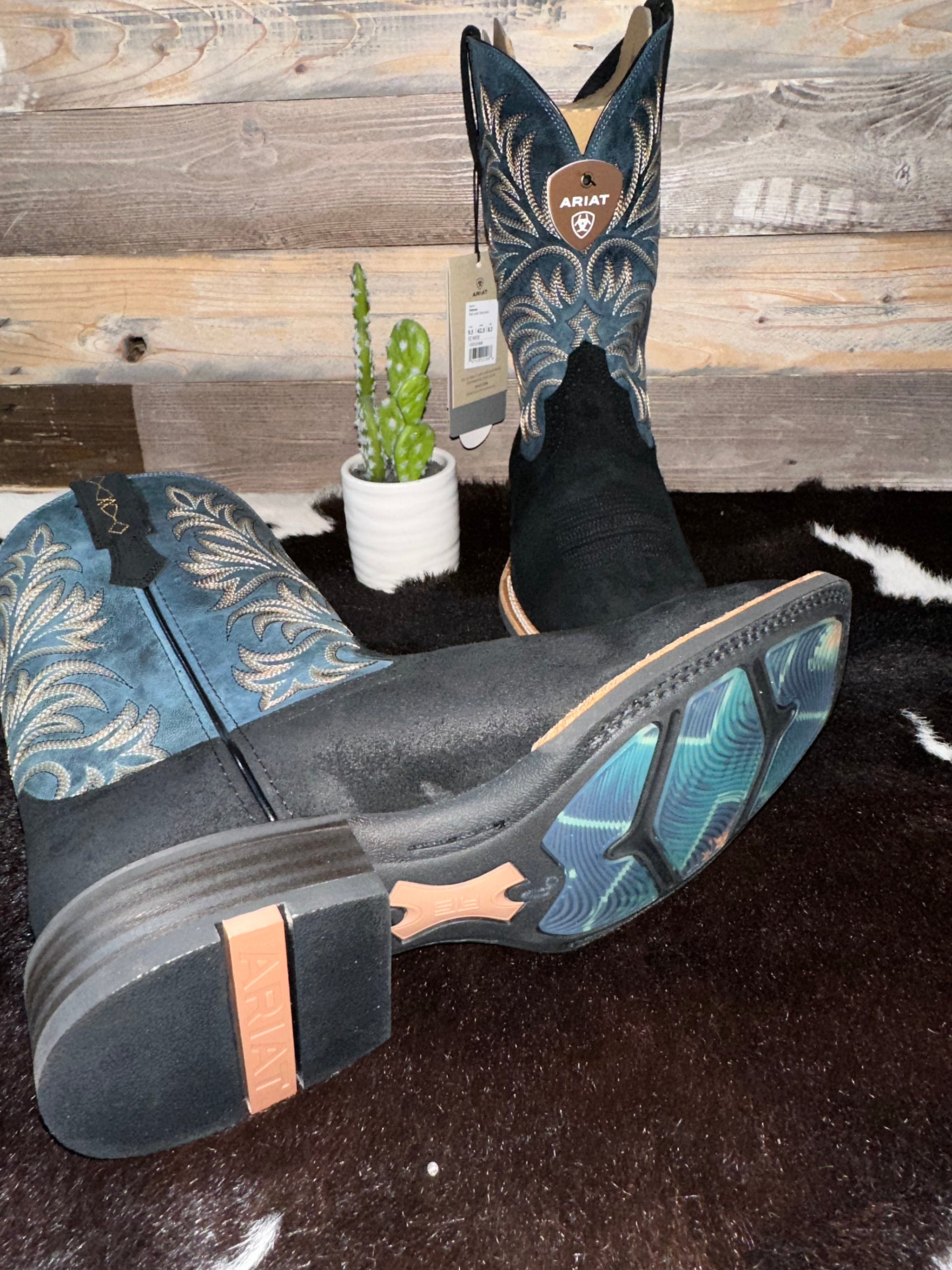 Ariat Oakwood Black Square Toe Boot – Roman Valley Ranch