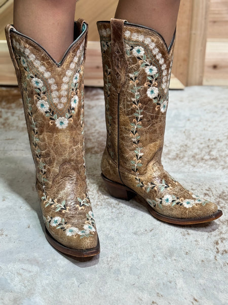 Zara Flowered Embroidery Boots