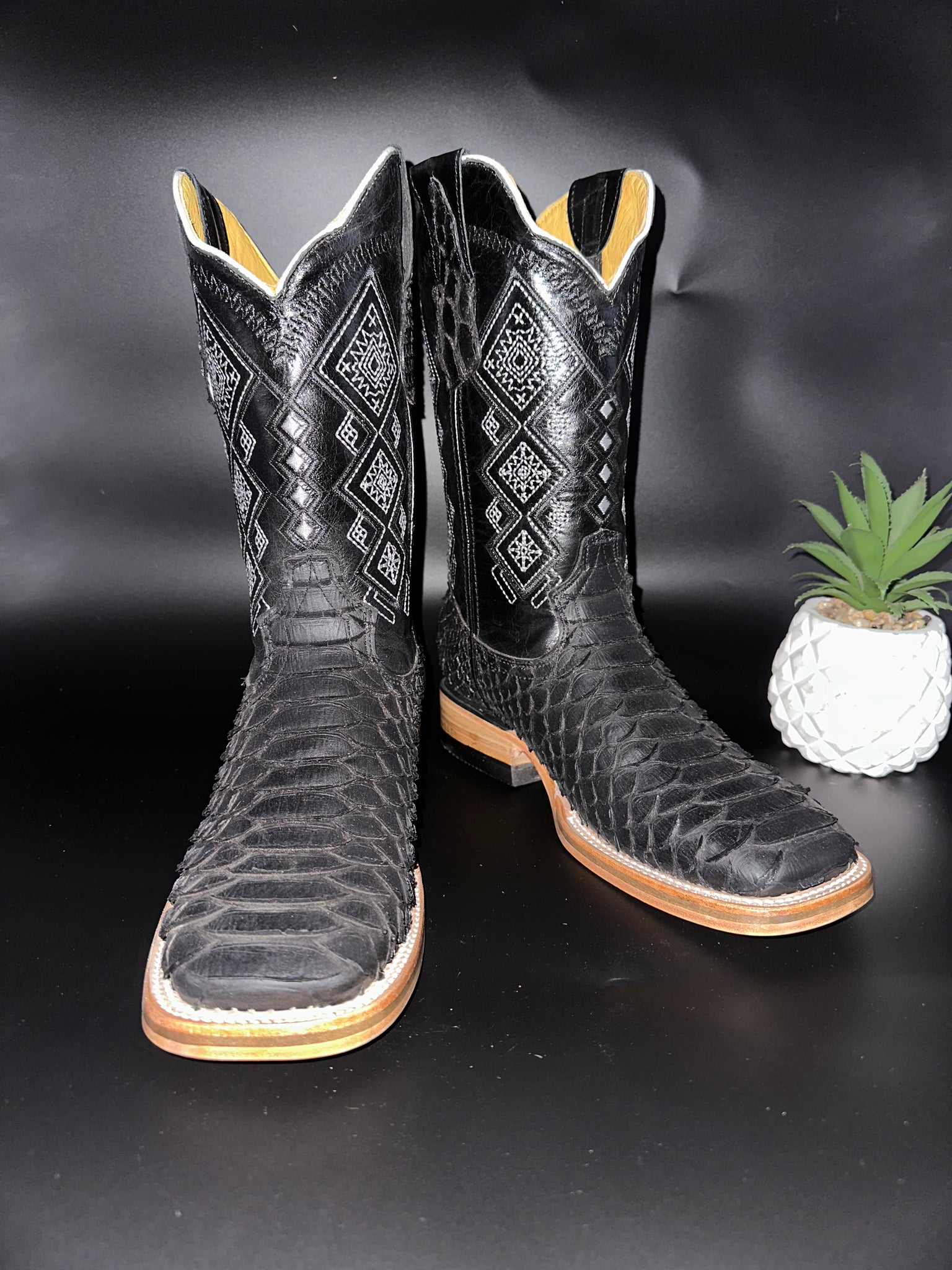 Roman Valley Black Python Clon 2