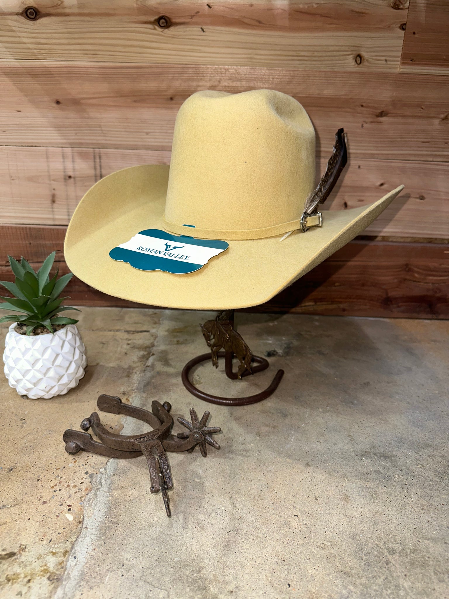 Roman Valley Mellow 6X Hat – Roman Valley Ranch