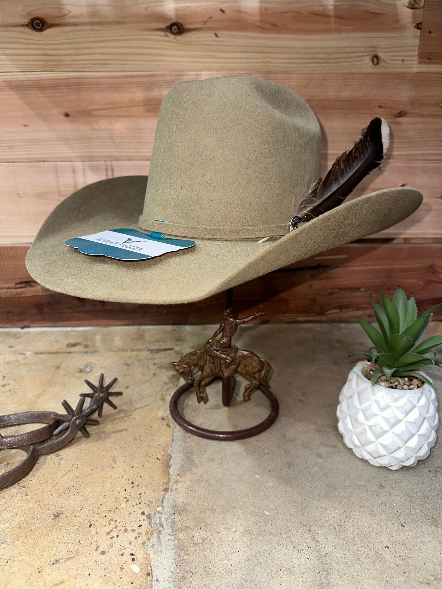 Roman Valley Tan 6X Hat – Roman Valley Ranch