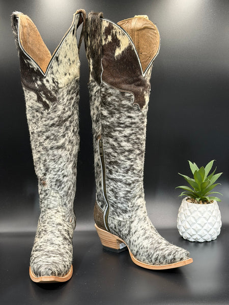 Ruby Tall Cowhide Sz: 7