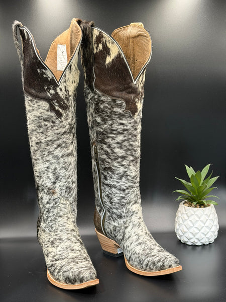 Ruby Tall Cowhide Sz: 7