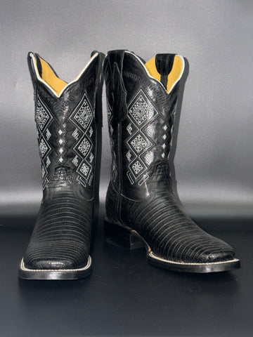 Roman Valley leather Black Armadillo – Roman Valley Ranch