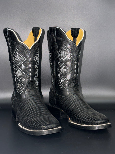 Roman Valley leather Black Armadillo