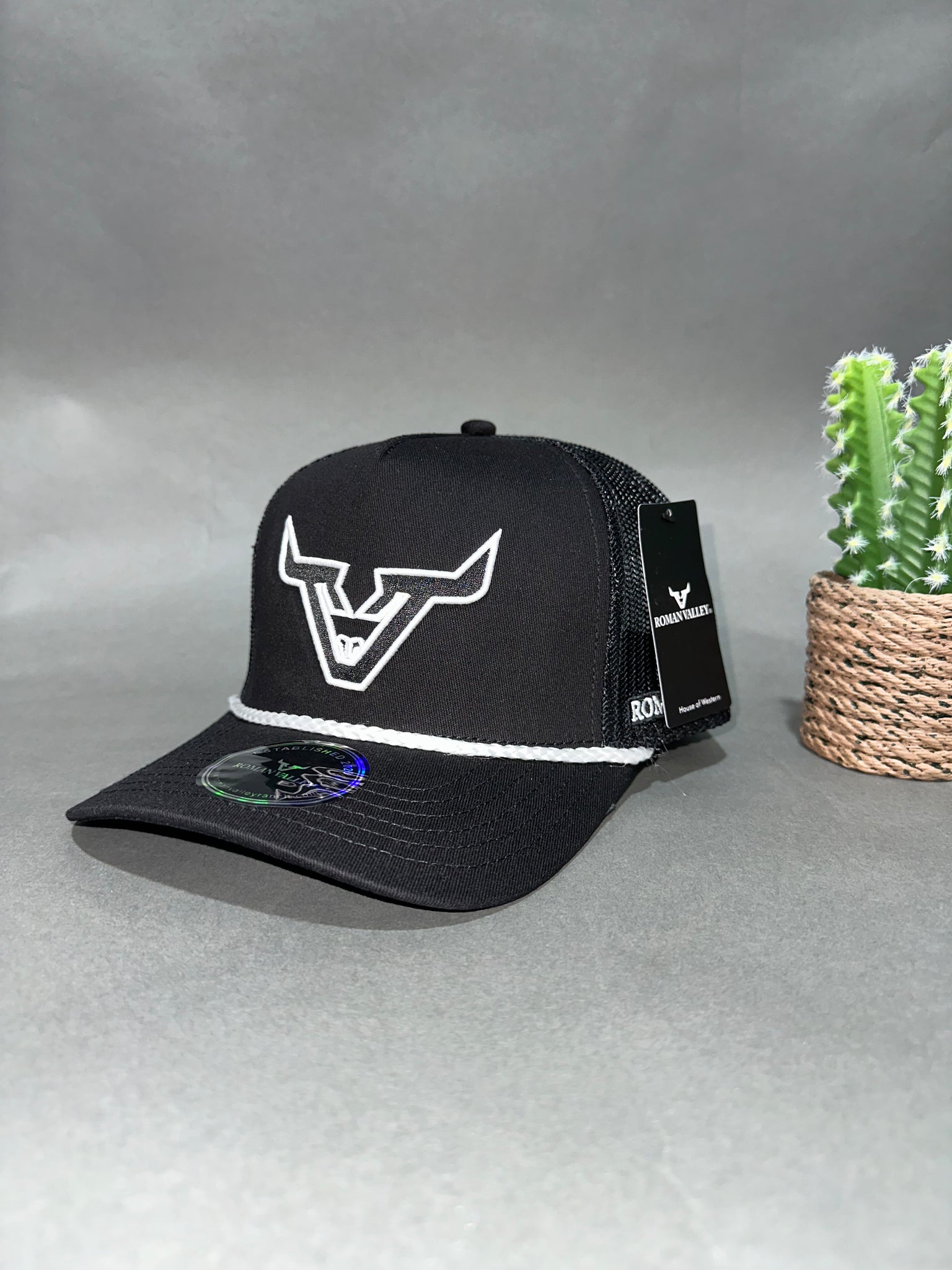 Bull Outline black & White Rope