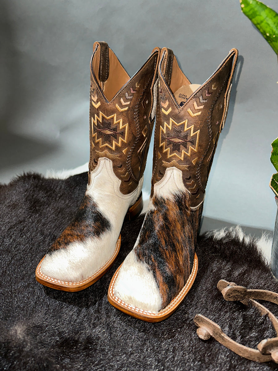 Exotic Boot Miel Cowhide “Tri-Color” Sz 7 – Roman Valley Ranch