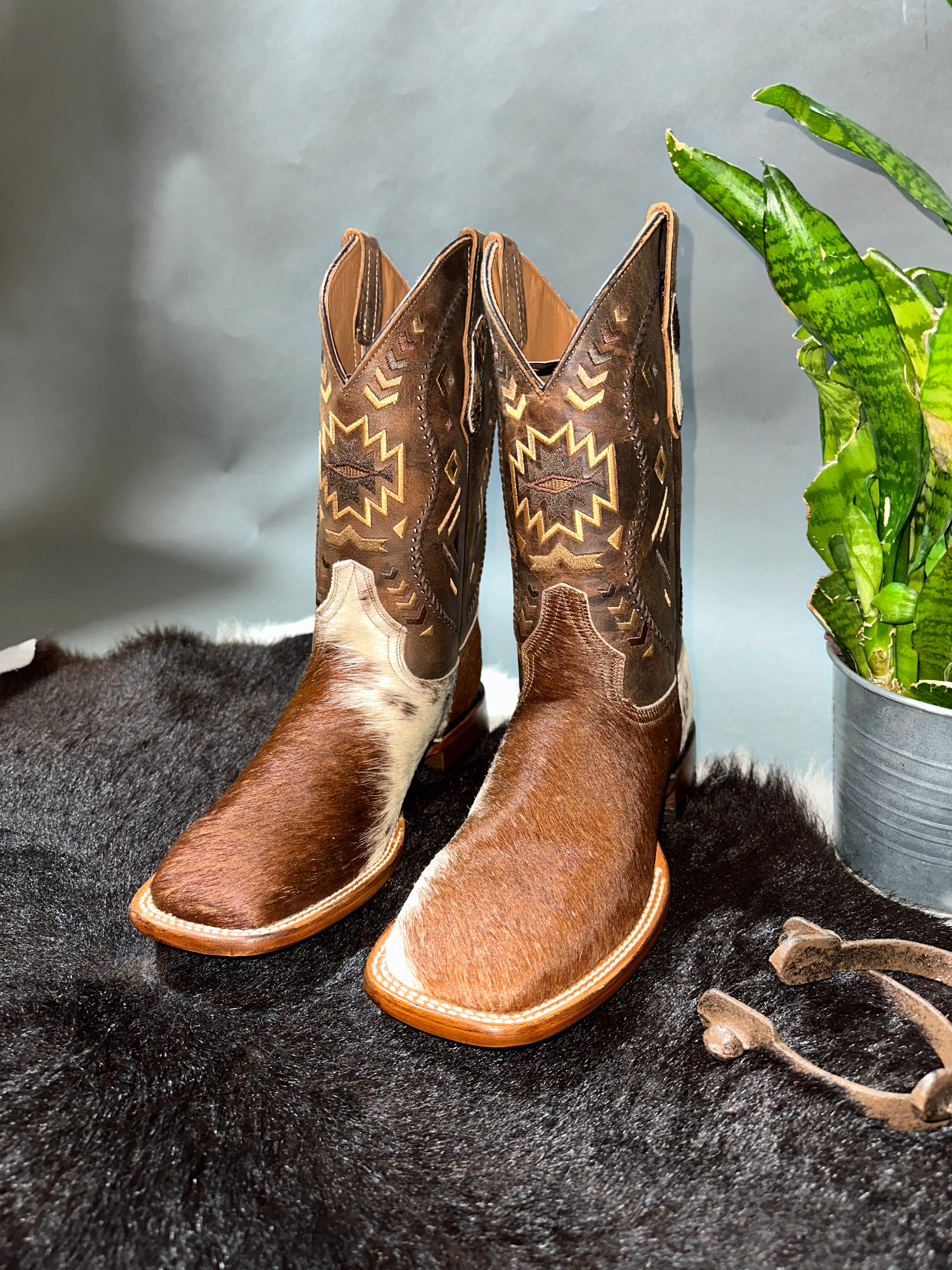 Exotic Boot Miel Cowhide “Sidewinder” Sz 8.5 – Roman Valley Ranch