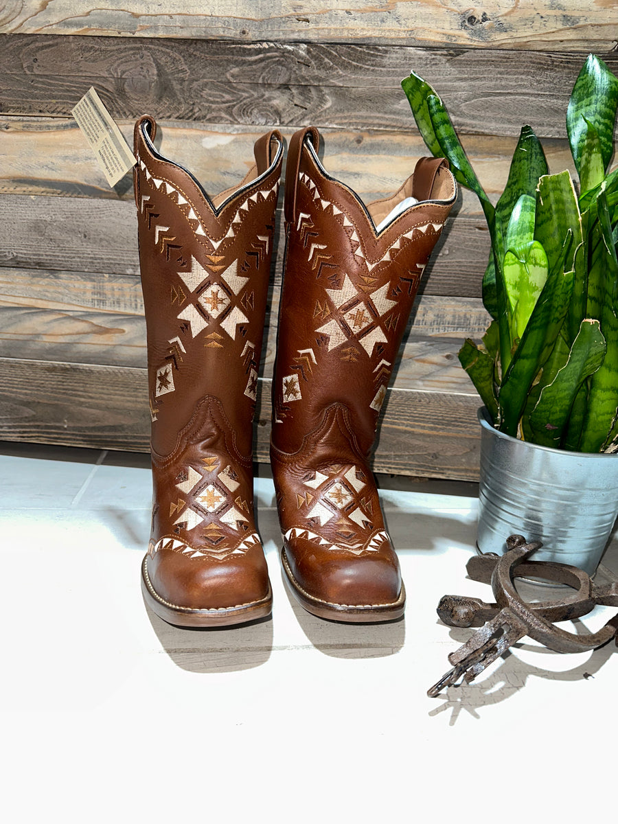 Aztec Mesa Tan – Roman Valley Ranch